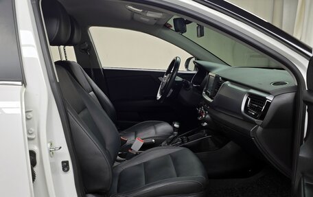 KIA Stonic, 2022 год, 1 320 143 рублей, 6 фотография