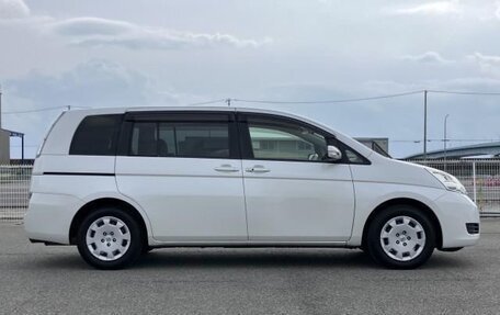 Toyota ISis I, 2013 год, 900 000 рублей, 7 фотография