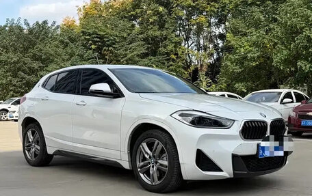 BMW X2, 2022 год, 2 380 000 рублей, 3 фотография