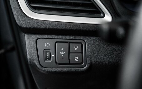 Hyundai Solaris II рестайлинг, 2017 год, 1 200 000 рублей, 14 фотография