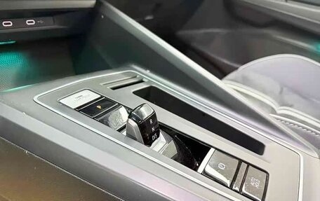 Volkswagen Golf VIII, 2022 год, 1 670 777 рублей, 10 фотография