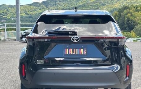 Toyota Yaris Cross, 2021 год, 1 565 000 рублей, 4 фотография