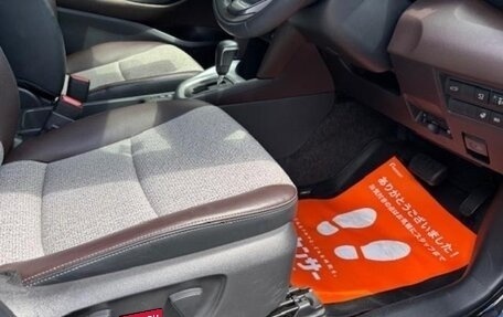 Toyota Yaris Cross, 2021 год, 1 565 000 рублей, 10 фотография