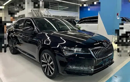 Skoda Superb, 2025 год, 2 093 500 рублей, 3 фотография