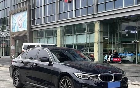 BMW 3 серия, 2022 год, 3 750 000 рублей, 3 фотография