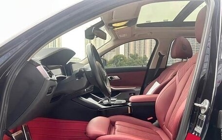 BMW 3 серия, 2022 год, 3 750 000 рублей, 8 фотография