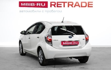 Toyota Aqua I, 2014 год, 916 000 рублей, 7 фотография