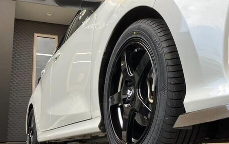 Toyota Yaris, 2022 год, 990 199 рублей, 10 фотография