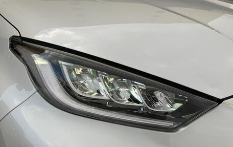 Toyota Yaris, 2022 год, 990 199 рублей, 13 фотография