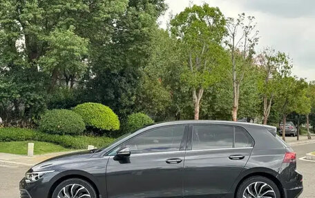 Volkswagen Golf VIII, 2021 год, 1 670 000 рублей, 5 фотография