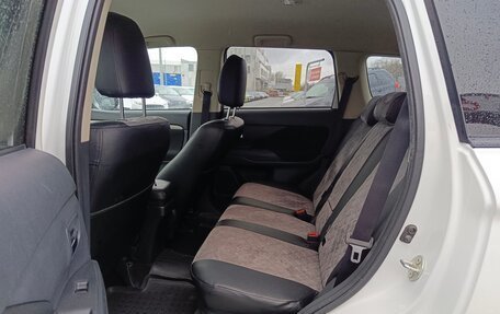 Mitsubishi Outlander III рестайлинг 3, 2013 год, 1 429 995 рублей, 12 фотография