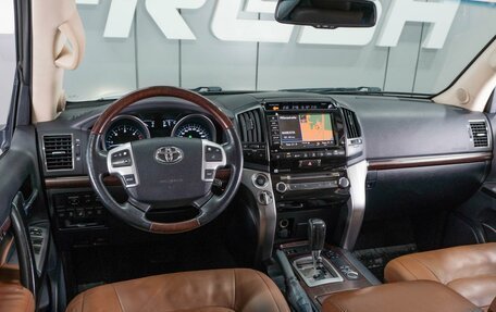 Toyota Land Cruiser 200, 2014 год, 3 149 000 рублей, 6 фотография