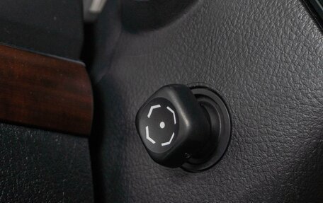 Toyota Land Cruiser 200, 2014 год, 3 149 000 рублей, 15 фотография