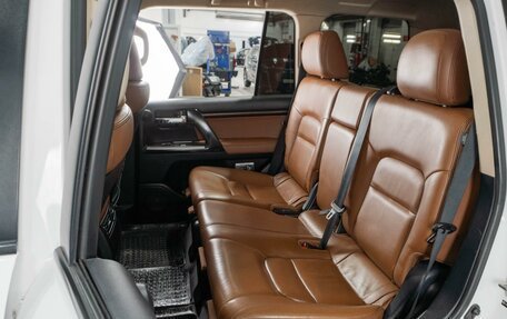 Toyota Land Cruiser 200, 2014 год, 3 149 000 рублей, 9 фотография