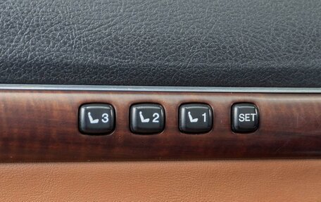 Toyota Land Cruiser 200, 2014 год, 3 149 000 рублей, 16 фотография