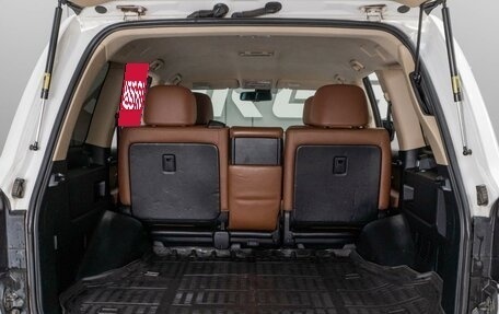 Toyota Land Cruiser 200, 2014 год, 3 149 000 рублей, 22 фотография