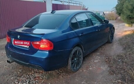 BMW 3 серия, 2006 год, 900 000 рублей, 3 фотография