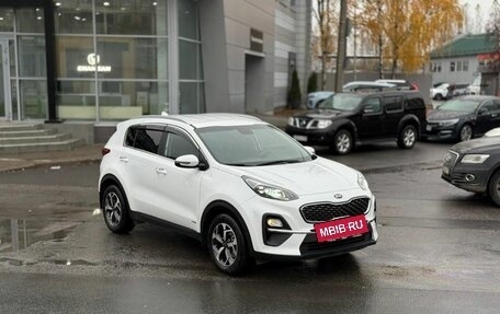 KIA Sportage IV рестайлинг, 2021 год, 2 599 000 рублей, 3 фотография
