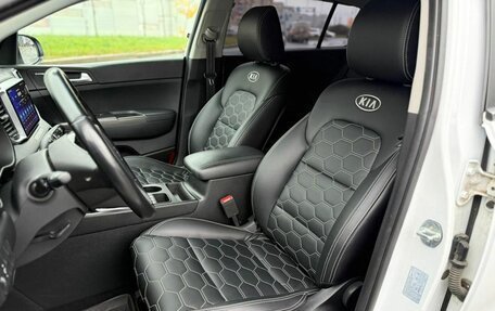 KIA Sportage IV рестайлинг, 2021 год, 2 599 000 рублей, 12 фотография