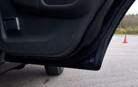 Mitsubishi Pajero Sport II рестайлинг, 2005 год, 849 000 рублей, 17 фотография