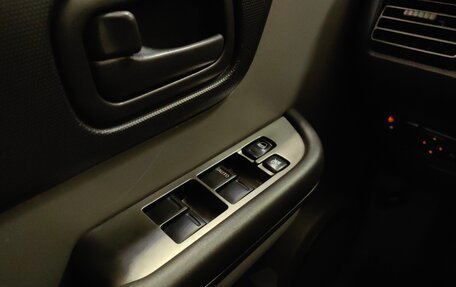 Nissan X-Trail, 2006 год, 649 000 рублей, 24 фотография