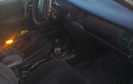 Opel Vectra B рестайлинг, 2001 год, 300 000 рублей, 1 фотография