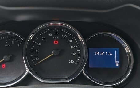 Renault Duster I рестайлинг, 2015 год, 1 120 000 рублей, 24 фотография