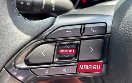 Toyota Yaris Cross, 2021 год, 1 450 125 рублей, 13 фотография