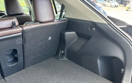 Toyota Yaris Cross, 2021 год, 1 450 125 рублей, 33 фотография