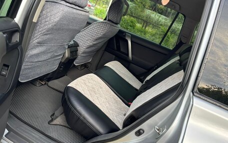 Toyota Land Cruiser Prado 150 рестайлинг 2, 2011 год, 2 599 000 рублей, 2 фотография