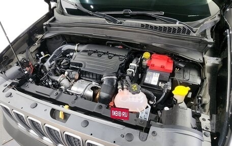 Jeep Renegade I рестайлинг, 2022 год, 1 723 000 рублей, 18 фотография