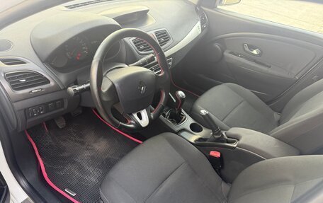 Renault Megane III, 2010 год, 689 898 рублей, 4 фотография