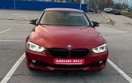 BMW 3 серия, 2013 год, 1 475 000 рублей, 11 фотография