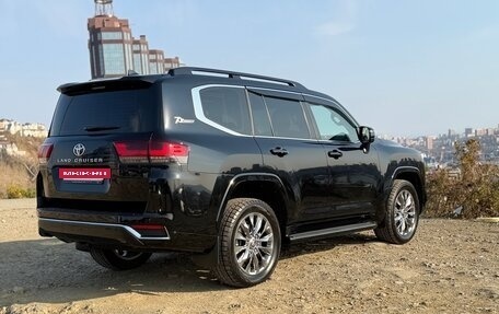 Toyota Land Cruiser, 2021 год, 10 990 000 рублей, 4 фотография