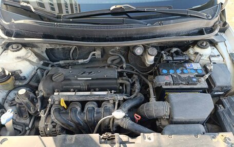 Hyundai Solaris II рестайлинг, 2013 год, 860 000 рублей, 6 фотография