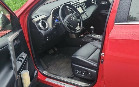 Toyota RAV4, 2013 год, 2 000 000 рублей, 8 фотография