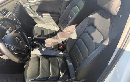 Volkswagen Tiguan II, 2019 год, 2 500 000 рублей, 9 фотография