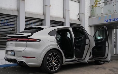 Porsche Cayenne III, 2024 год, 21 000 000 рублей, 9 фотография