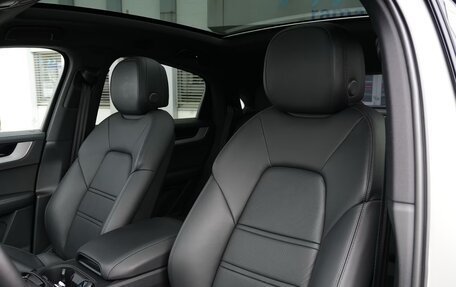 Porsche Cayenne III, 2024 год, 21 000 000 рублей, 13 фотография