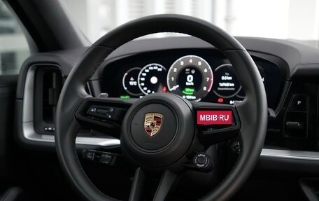 Porsche Cayenne III, 2024 год, 21 000 000 рублей, 15 фотография