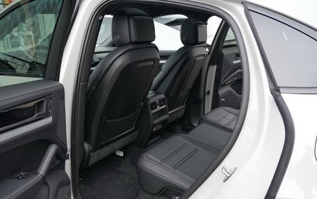 Porsche Cayenne III, 2024 год, 21 000 000 рублей, 33 фотография