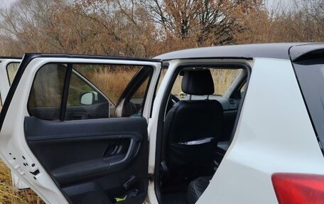 Skoda Fabia II, 2011 год, 385 000 рублей, 33 фотография