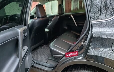 Toyota RAV4, 2013 год, 1 730 000 рублей, 4 фотография