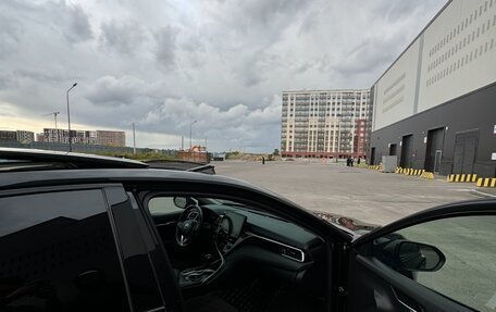 Toyota Camry, 2023 год, 3 690 000 рублей, 34 фотография