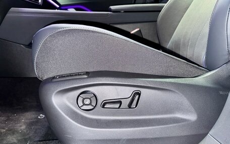 Volkswagen Tiguan, 2025 год, 4 850 000 рублей, 19 фотография