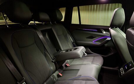 Volkswagen Tiguan, 2025 год, 4 850 000 рублей, 22 фотография