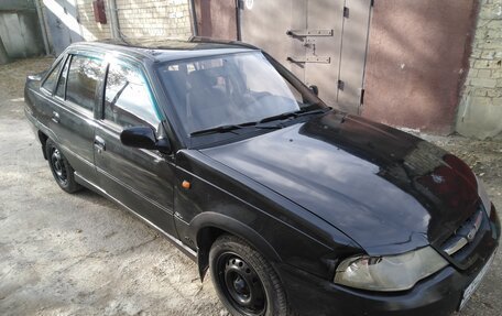 Daewoo Nexia I рестайлинг, 2010 год, 139 000 рублей, 2 фотография