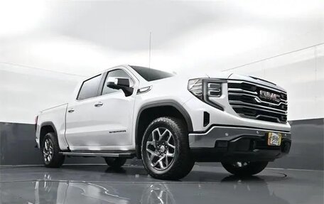 GMC Sierra, 2024 год, 7 000 000 рублей, 18 фотография