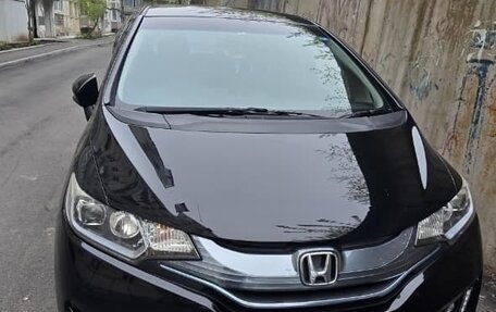 Honda Fit III, 2014 год, 850 000 рублей, 2 фотография