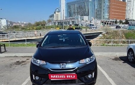 Honda Fit III, 2014 год, 850 000 рублей, 5 фотография